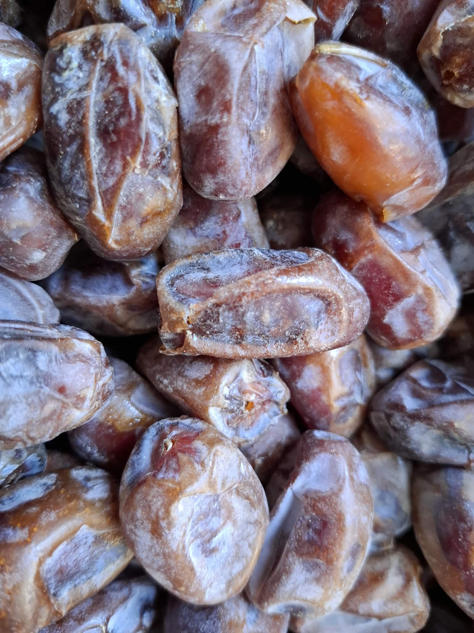 Dates