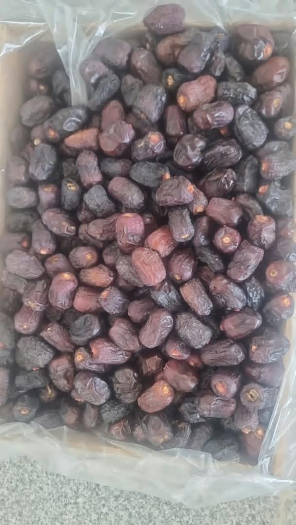 Mazafati dates 